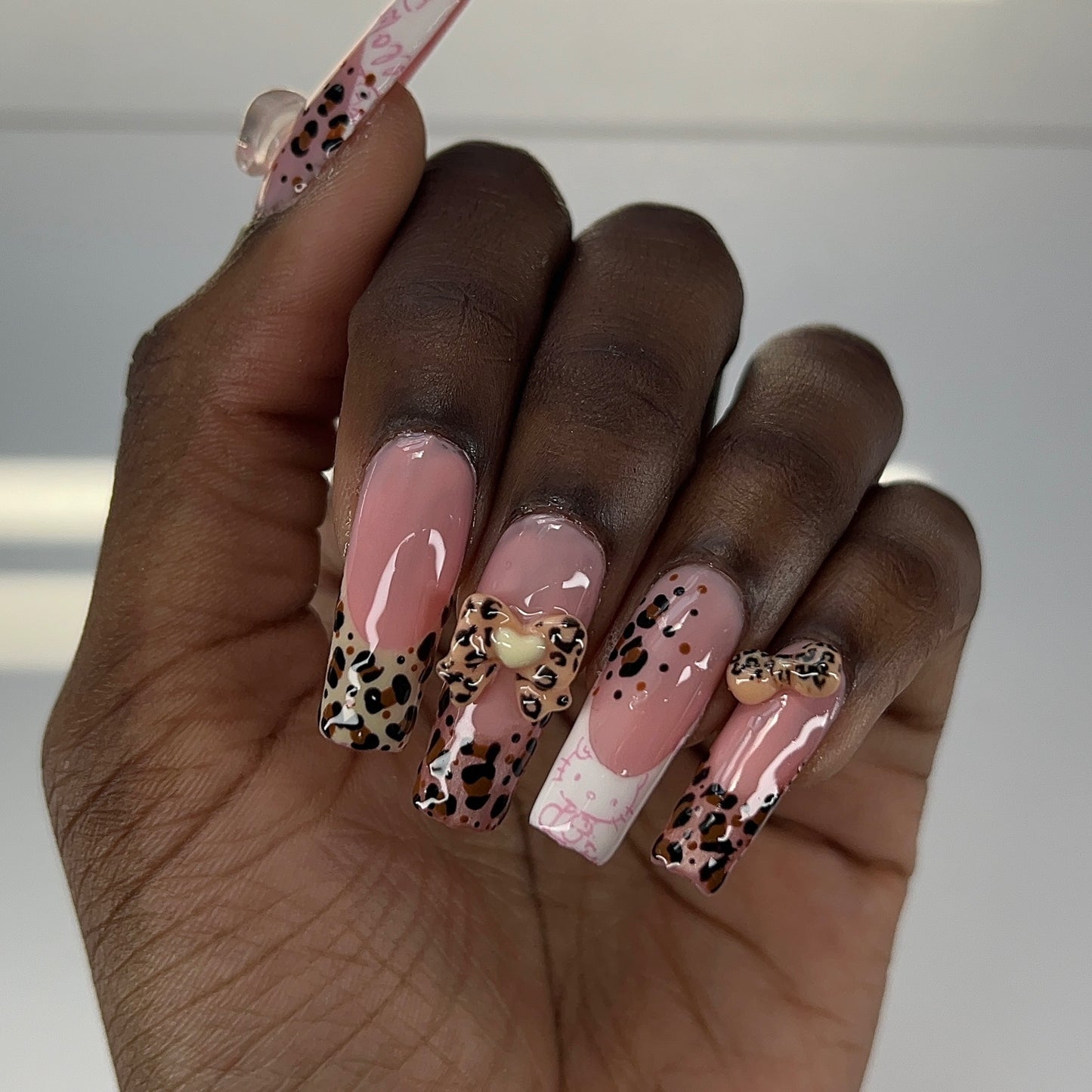 Diary of a Leopard Kitty 💖🐆